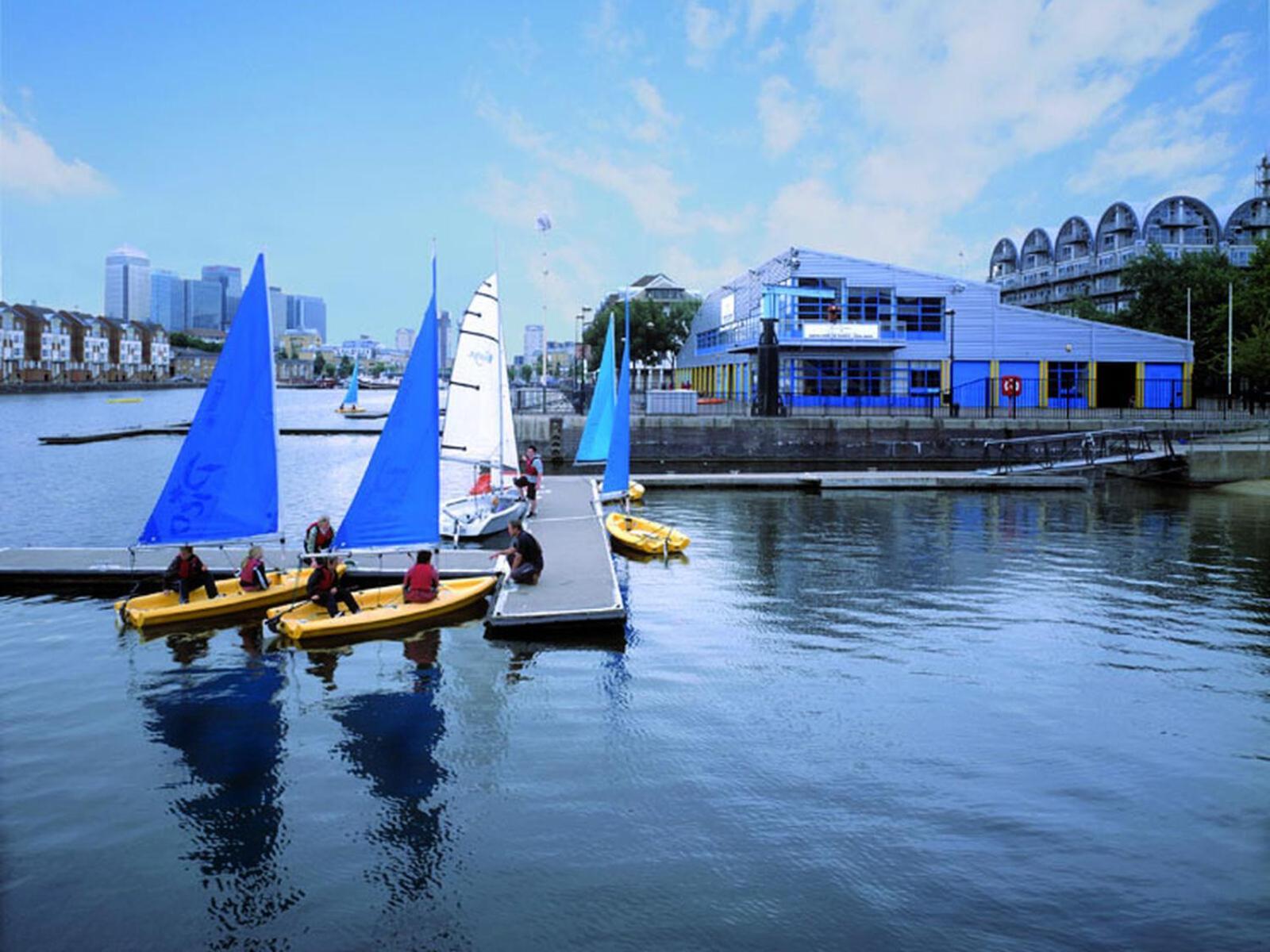 Surrey Docks Se16 Near Canada Water N Easy Access Canary Wharf Londres Exterior foto